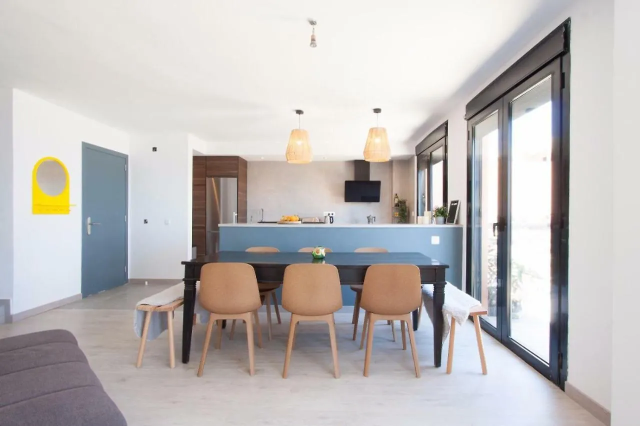 Your Desk On The Beach, Vista Bella Seaview Apartment El Medano  Spain