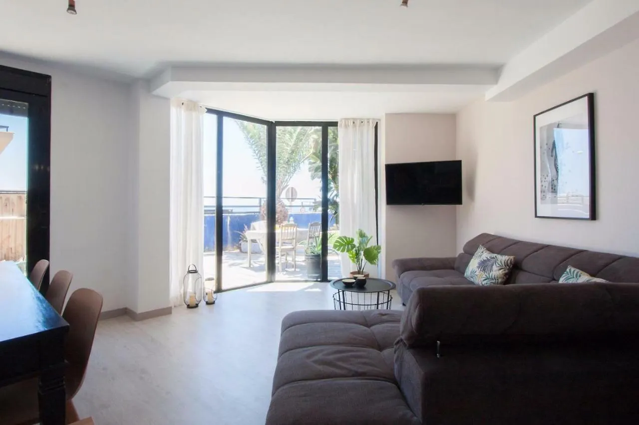 Your Desk On The Beach, Vista Bella Seaview Apartment El Medano